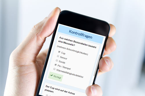 E-Learning-Plattform Fragen auf Smartphone